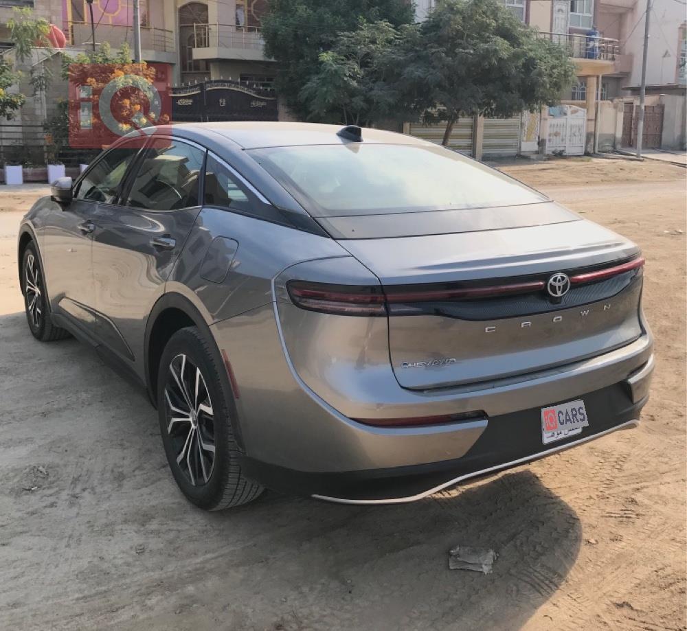 تويوتا كراون